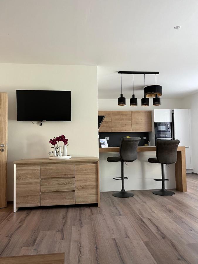 Novy Apartman V Arealu Wellness Hotelu Фримбурк Экстерьер фото