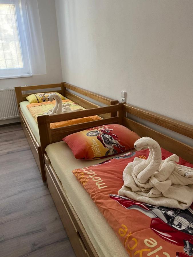 Novy Apartman V Arealu Wellness Hotelu Фримбурк Экстерьер фото