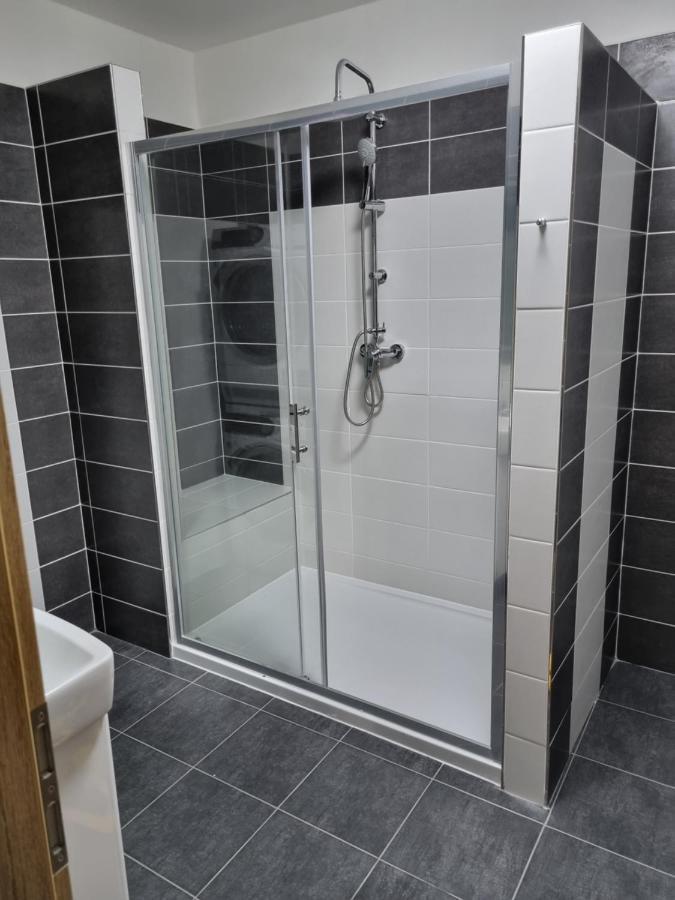 Novy Apartman V Arealu Wellness Hotelu Фримбурк Экстерьер фото