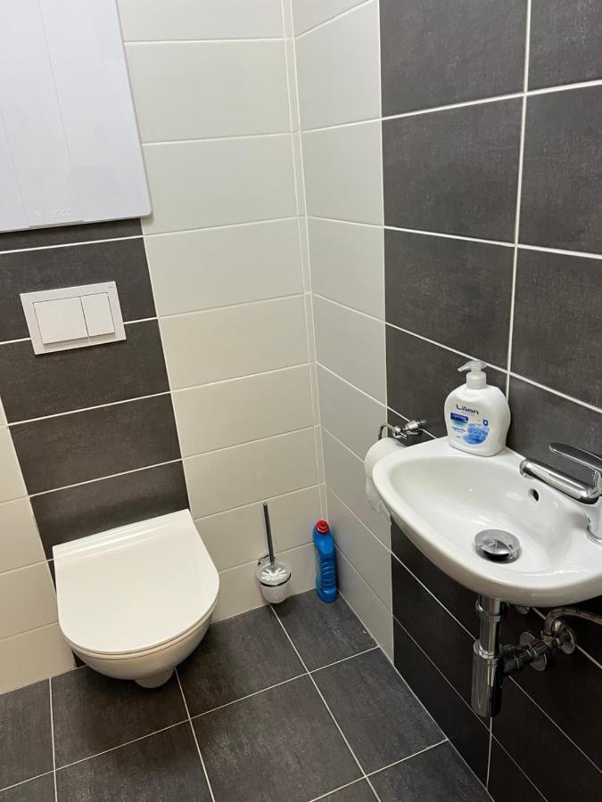 Novy Apartman V Arealu Wellness Hotelu Фримбурк Экстерьер фото