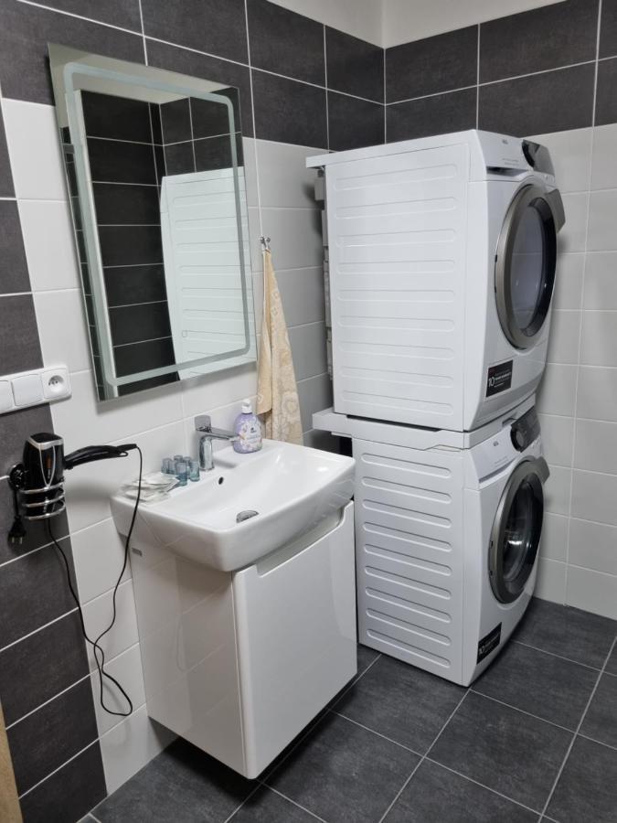 Novy Apartman V Arealu Wellness Hotelu Фримбурк Экстерьер фото