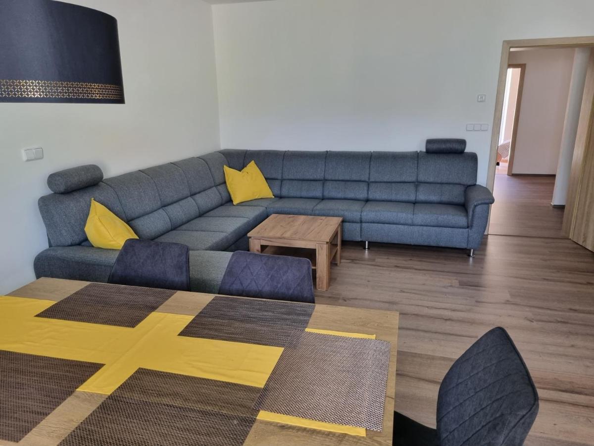 Novy Apartman V Arealu Wellness Hotelu Фримбурк Экстерьер фото