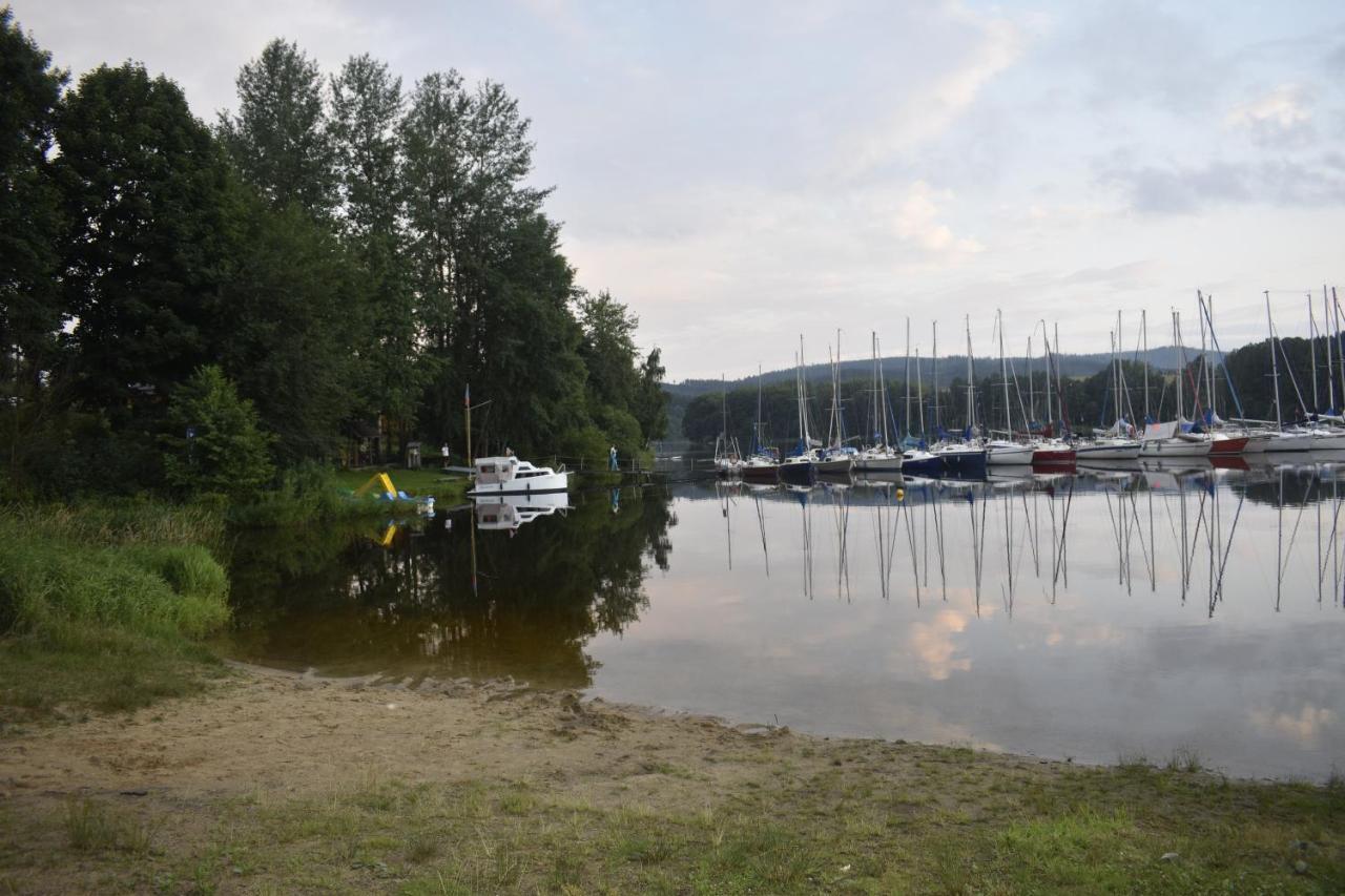 Novy Apartman V Arealu Wellness Hotelu Фримбурк Экстерьер фото